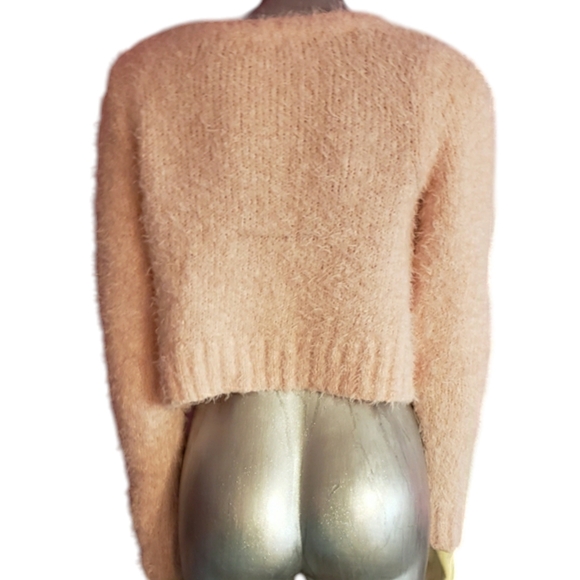Bundle of 2 Mossimo cropped shimmery fuzzy sweaters with extra long sleeves - Picture 2 of 16